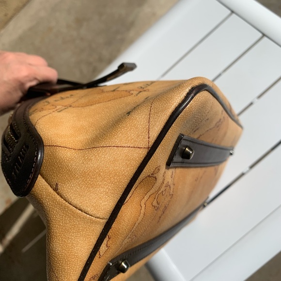 Alviero Martini 1 classe map bag - Picture 11 of 16